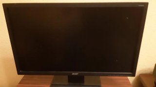 Pantalla Acer 49x27