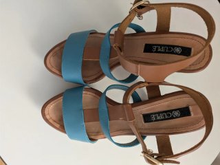 Sandalias de piel tacón alto