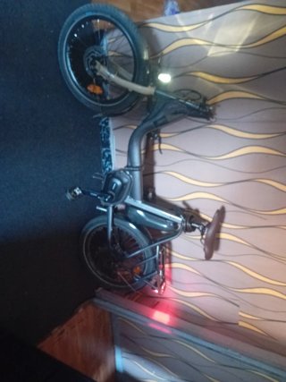 Bicicleta eléctrica plegable