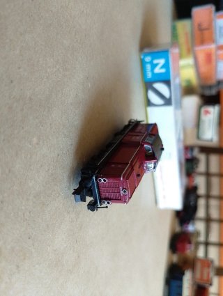 Locomotora ARNOLD