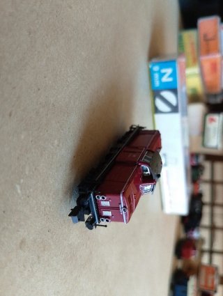 Locomotora ARNOLD