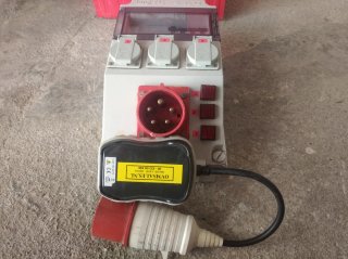 Cuadro exterior 32A + Tester + Cables 5pin+conecto