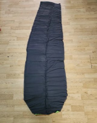 Colchoneta hinchable Quechua A 200 Ultralight