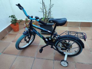 Bicicleta infantil 3-6 años con ruedines