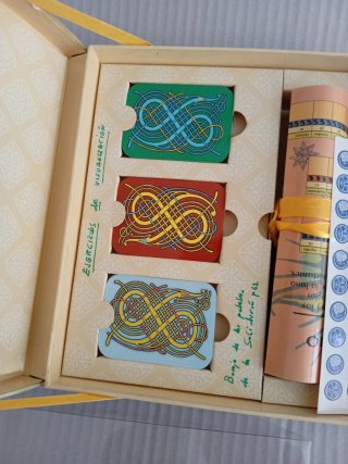 El Oráculo Celta Tikal Caja