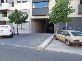 ALQUILO PLAZA DE GARAJE - Imagen 8
