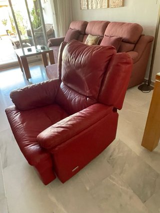 Poltrona relax elettrica in pelle rossa