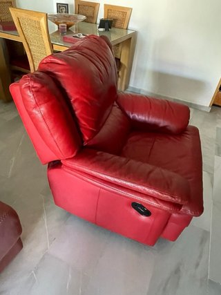 Poltrona relax elettrica in pelle rossa
