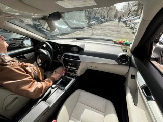 Mercedes-Benz Clase C 2011