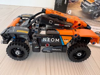 LEGO Technic 42166 NEOM McLaren