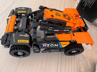 LEGO Technic 42166 NEOM McLaren
