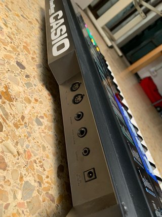 Teclado Casio CT-470