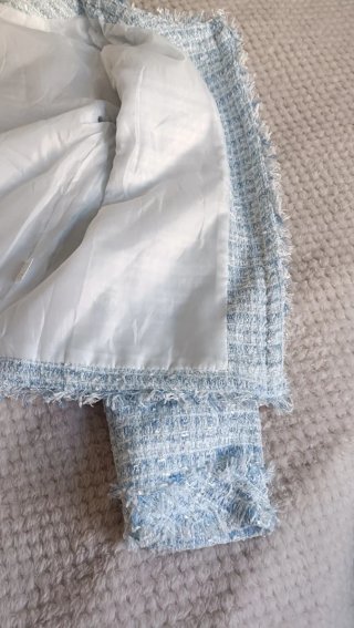 Chaqueta tweed azul celeste