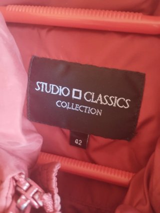 Chaquetón plumífero granate