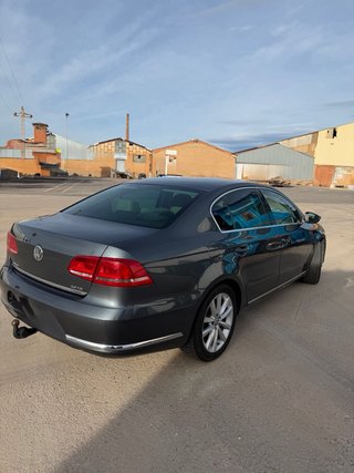 Volkswagen Passat 2012