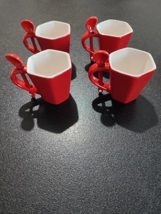 Set 4 Tazzine Caffè Vintage Avon Rosse
