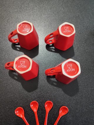 Set 4 Tazzine Caffè Vintage Avon Rosse