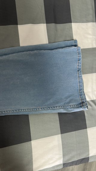 Pantalón campana Bershka Talla 36 Mujer