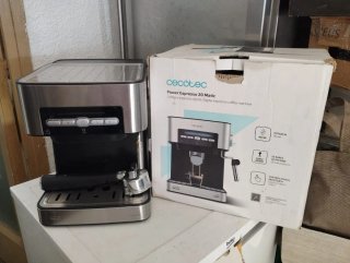 Cafetera Cecotec Power Espresso 20 Matic