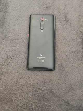 Xiaomi Mi 9T + Funda Negra