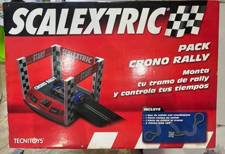 Scalextric pack coches y circuito chrono