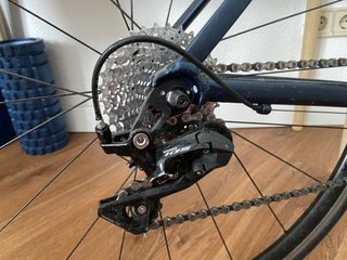Bicicletta da strada in alluminio da donna Shimano 105