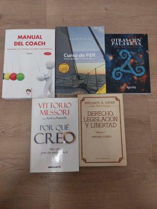 Libros varios. Precios en la descripción