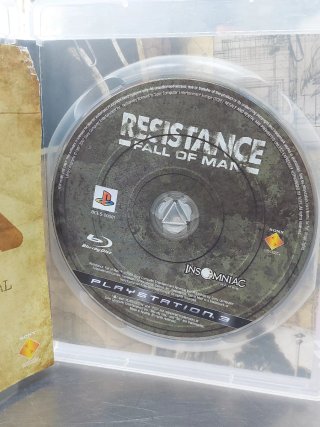 Resistance : Fall of Man PS3