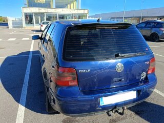 Volkswagen Golf 2000