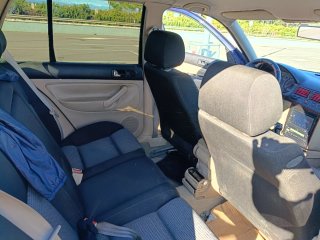 Volkswagen Golf 2000