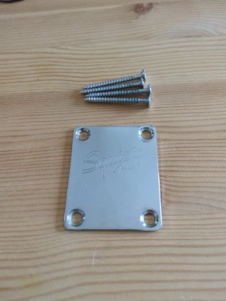 Placa metálica mástil guitarra Squier Fender