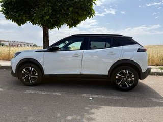 Peugeot 2008 2021