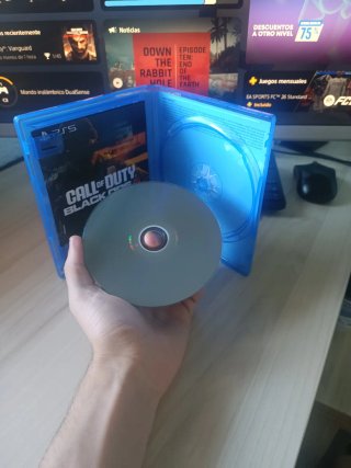 Call of Duty Black Ops 6 PS4 (negociable)