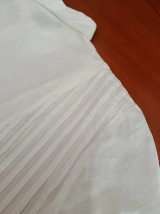 Blusa blanca de algodón