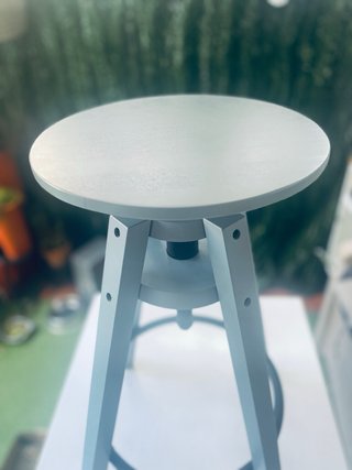 Taburete Ikea Dalfred Azul grisáceo