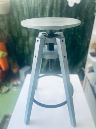 Taburete Ikea Dalfred Azul grisáceo