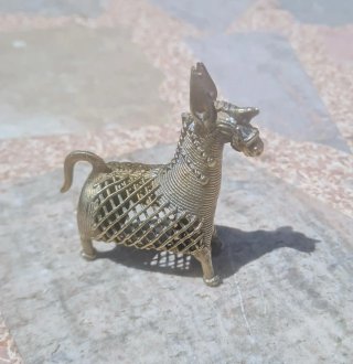 Caballo metal Dhokra Artesanal