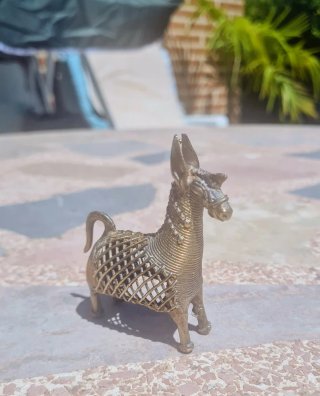 Caballo metal Dhokra Artesanal