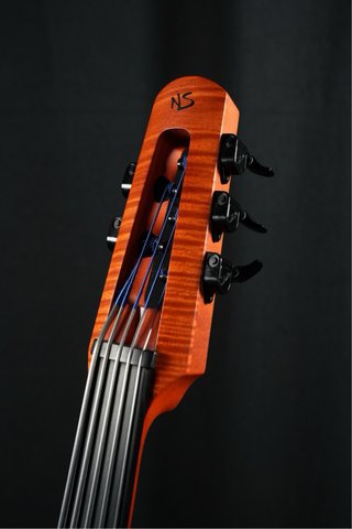 NS Design CR5 OmniBass + funda + trípode + correa