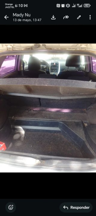 Toyota Auris 2012