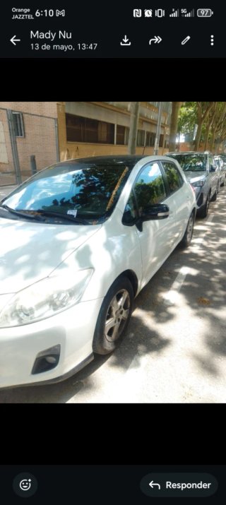 Toyota Auris 2012