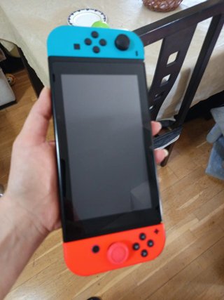 Nintendo Switch Azul/Rojo + Juegos