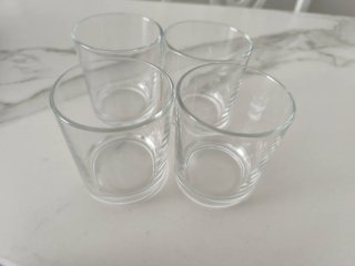 Vajilla de porcelana y cristal