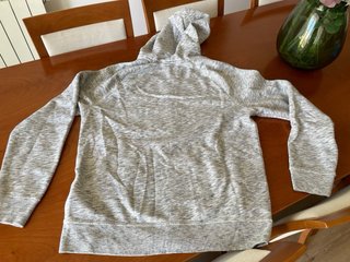 Chaqueta Hollister con capucha gris