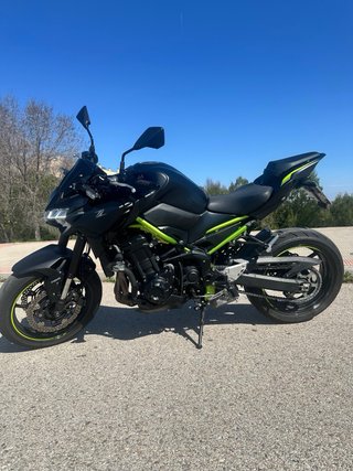 Kawasaki Z900