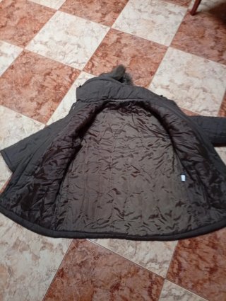 Chaquetón mujer marrón con capucha