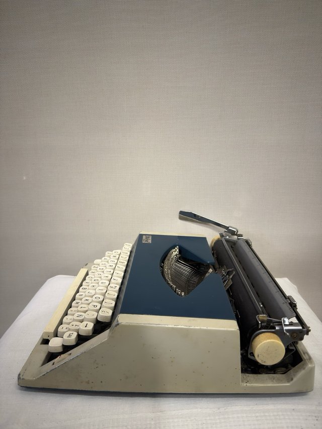 Máquina de Escribir Mitoral 2000 Vintage Azul