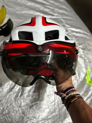 Casco ciclismo CAIRBULL con gafas