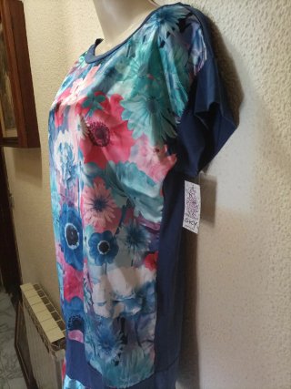 Blusa floral talla única