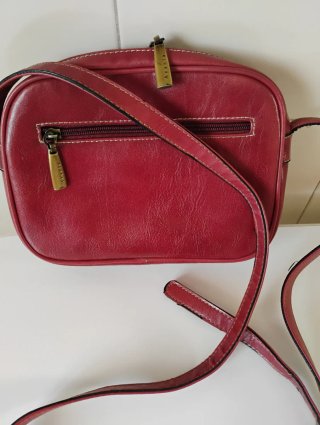 Bolso granate y Cartera Anime